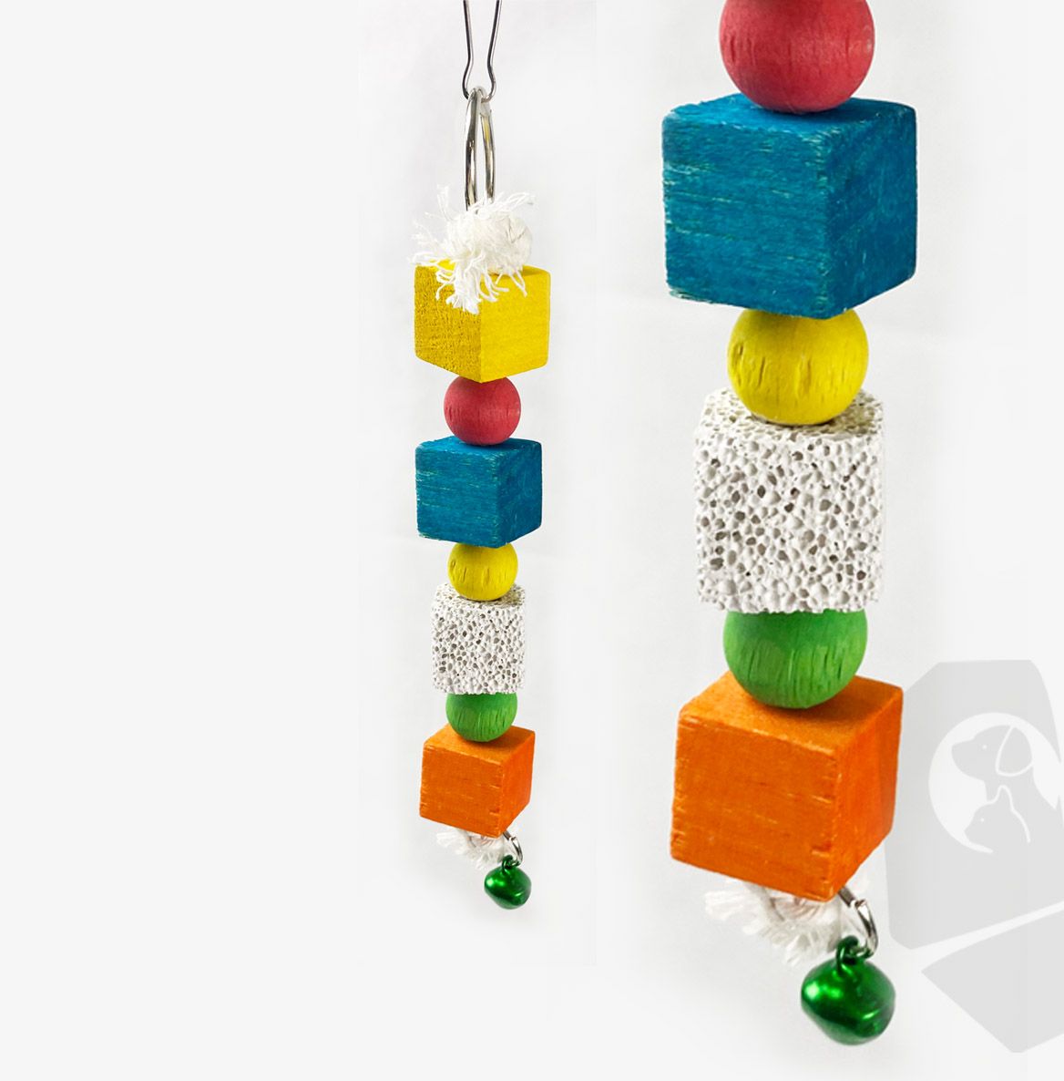 Juguete para pajaros con piedra de calcio, cubos y bolas de madera y cascabel 2x3x21cm ( Blister 6 uds )