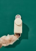 LUUKS UP 2-In-1 GRAVITY Comedero y dispensador de agua Blanco - Imagen 4